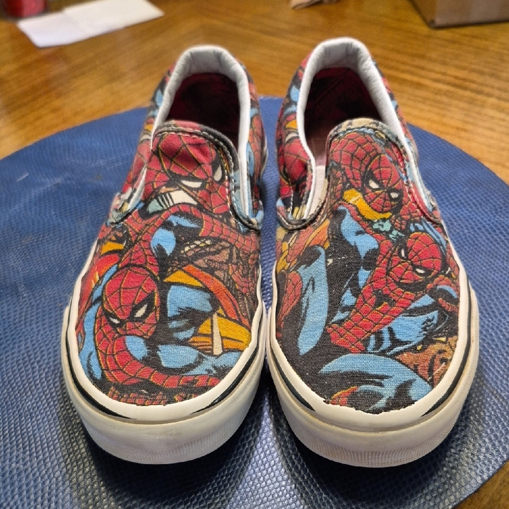 Vans Off The Wall Spider Man Canvas Shoes Wmns Sz.6.5. (#1171). Ok Condition.